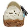 Boty Crocs All Terrain Atlas „Bone Brown“ 208173-2Y3