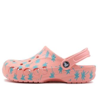 Crocs Baya sezónní grafické dřeváky „Pink Blue“ 205665-6JH
