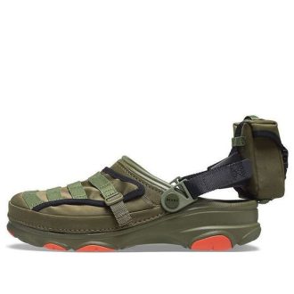 Crocs BEAMS x Classic All-Terrain Military Clog „Army Green“ 207448-309