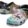 Crocs Classic All-Terrain Clog Desert Pattern Stylové Ležérní Unisex vícebarevné sandály 207340-90H