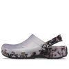 Crocs Classic Bleach Clogs „Translucent Black White“ 207333-001