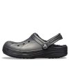 Crocs Classic Clog Crocs Stay Warm Odolné sportovní unisex černé sandály 16244-060