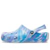 Crocs Classic Clog Marble Beach Sports Unisex White Blue Sandály „White Blue“ 206867-1FK Crocs Classic Clog Marble Beach Sports Unisex White Blue Sandály „White Blue“ 206867-1FK