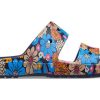 Crocs Classic Crocs Retro květinové sandály „Blue Multi“ 208975-4HQ