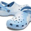 Crocs Classic dřevák Vzor Crocs Unisex Modré sandály A205453-44O