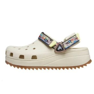Crocs Classic Hiker Ikat Clogs „White Tan“ 208052-2YC