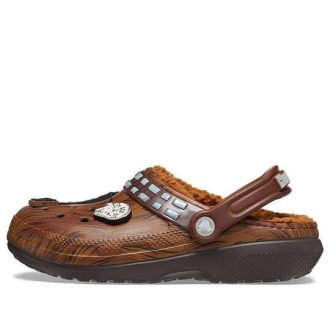 Crocs Classic lemovaný dřevák „Star Wars Chewbacca“ 208858-206