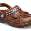 Crocs Classic lemovaný dřevák „Star Wars Chewbacca“ 208858-206