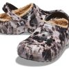 Crocs Classic Lined Bleach Dye Clogs „Black White Beige“ 207299-001