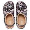 Crocs Classic Lined Bleach Dye Clogs „Black White Beige“ 207299-001