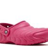 Crocs Classic Overpuff lemovaný dřevák „Dragon Fruit“ Crocs Classic Overpuff lemovaný dřevák „Dragon Fruit“