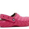 Crocs Classic Overpuff lemovaný dřevák „Dragon Fruit“ Crocs Classic Overpuff lemovaný dřevák „Dragon Fruit“