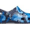 Crocs Classic potištěné Camo Clogs „Blue Navy“ 206454-4HQ