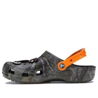 Crocs Classic x Luke Combs Clogs „Realtree Camo“ 206602-267 Crocs Classic x Luke Combs Clogs „Realtree Camo“ 206602-267