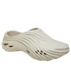 Crocs Echo Wave Clogs „Mandlový odstín“ 210521-0LL
