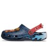 Crocs (GS) Jujutsu Kaisen Klasické dřeváky „Blue Red“ 208807-410
