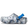 Crocs (GS) Klasické lemované maskáčové dřeváky „šedobílá modrá“ 207323-0EF