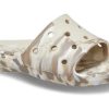 Crocs klasické mramorové sandály „Bílá hnědá“ 206879-2Y3