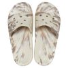 Crocs klasické mramorové sandály „Bílá hnědá“ 206879-2Y3