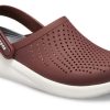 Crocs LiteRide Unisex hnědé sandály 204592-616
