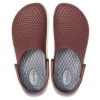 Crocs LiteRide Unisex hnědé sandály 204592-616