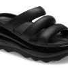 Crocs Mega Crush Triple Strap „Black“ 209842-001