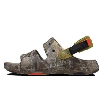 Crocs Realtree Edge All-Terrain Sandály „Tan“ 207891-267