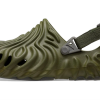 Crocs Salehe Bembury x Pollex Clog „Cucumber“ 207393-309
