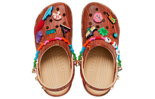 Crocs SZA x Classic Clog „Woodgrain“ 207390-90H Crocs SZA x Classic Clog „Woodgrain“ 207390-90H