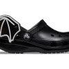 Crocs (TD) Crocs Classic I Am Bat dřeváky „Black White“ 209232-001