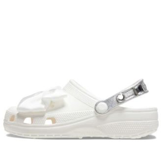 Crocs (WMNS) ASOS exkluzivní klasické dřeváky „White“ 209913-100