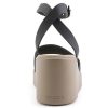 Crocs (WMNS) Brooklyn kotníkové sandály na klínku „Black Beige“ 209406-07H