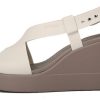 Crocs (WMNS) Brooklyn lehké cementově šedé sandály „Gray“ 206222-16T