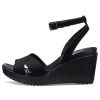 Crocs (WMNS) Leigh II Cross Strap kotníkové sandály na klínu „Černá“ 204950-060