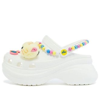 Crocs (WMNS) Nana s místností1042 x Crocs CAT Sportovní vícebarevné sandály 208178-90H
