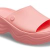 Crocs (WMNS) Skyline Slides „Guava“ 208182-6UI