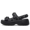 Crocs (WMNS) Skyline studded sandály „černá“ 209025-001