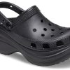 Crocs (WMNS) Small Whale Retro Crocs Thick Sole Black Sandály 206302-001