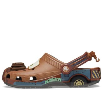 Crocs x Cars Classic Clog „Mater“ 209371-0DA