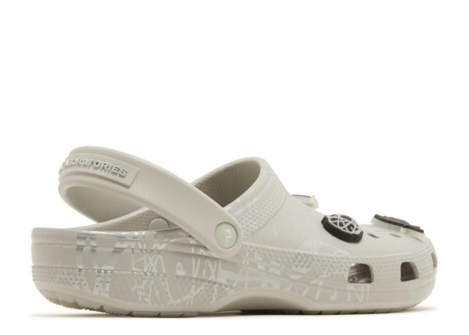 Futura Laboratories x Classic Clog „Pearl White“ Futura Laboratories x Classic Clog „Pearl White“
