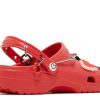 Karol G x Classic Clog „Metal Hearts“