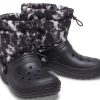 Klasické boty Crocs s podšívkou Neo Puff Tie Dye Boots „Black White“ 207328-001