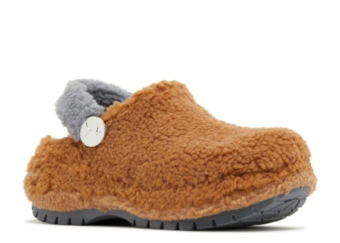Lil Nas X x Mega Crush Clog „Brown Sherpa“