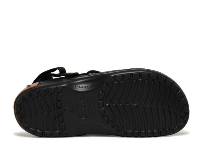 MCM x Classic Clog „Mini Fanny Pack – Black“