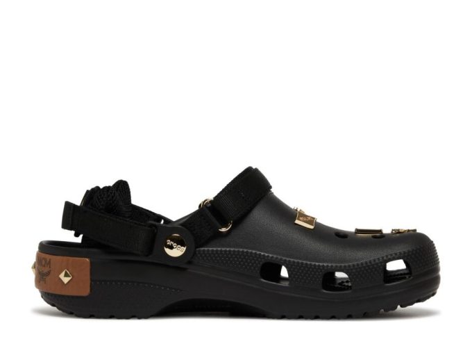 MCM x Classic Clog „Mini Fanny Pack – Black“