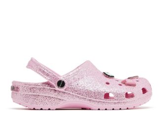 Mean Girls x Classic Clog „Ve středu nosíme růžovou“