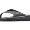 Minimalistické plážové žabky Crocs LiteRide tmavě šedé 205182-0DD