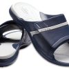 Minimalistické unisex modré pantofle Crocs Modi 204144-41S