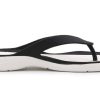 Pantofle Crocs (WMNS) Swiftwater Sports „Black White“ 204974-066