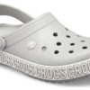 Plážové šedé sandály Crocs Crocband Logo Mania 205914-00J